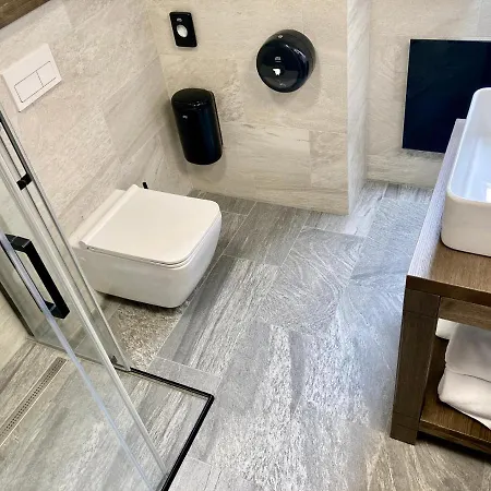 Stara Zvonica Penzión pre hostí 3*