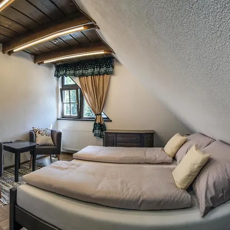 Stara Zvonica Penzión pre hostí Nizna Boca