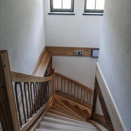 Penzión pre hostí Stara Zvonica 3*