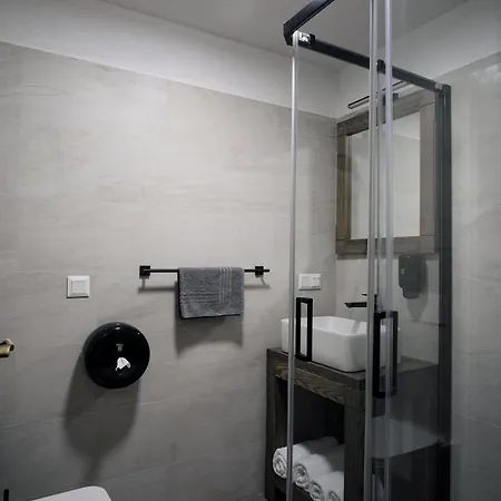 Penzión pre hostí Stara Zvonica 3*